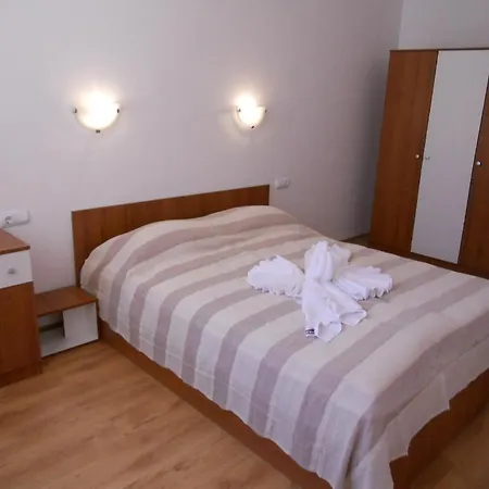 Sea Diamond D14 Апартамент *